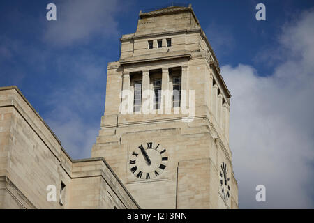 The Parkinson Building is a grade II listed art deco building and campanile located at the University of Leeds in West Yorkshire, England Stock Photo