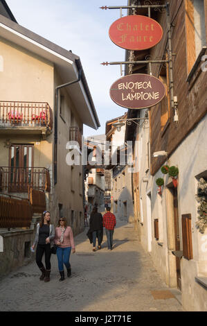 A narrow alley in Sauze d'Oulx ski and summer resort in Spring, Turin, Piedmont, Italy Stock Photo