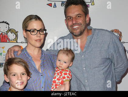 Los Angeles, Ca, USA. 30th Apr, 2017. Kathleen Robertson, William Robert Cowles, Chris Cowles, At Zimmer Children's Museum 'We All Play' Event At The Zimmer Children's Museum In California on April 30, 2017. Credit: Fs/Media Punch/Alamy Live News Stock Photo