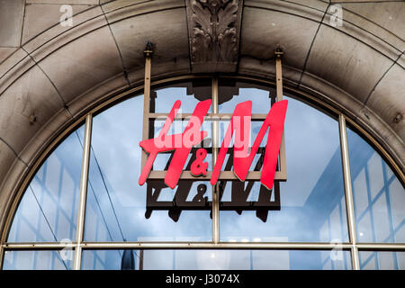 Logo sign on the wall of H&M shop Stock Photo