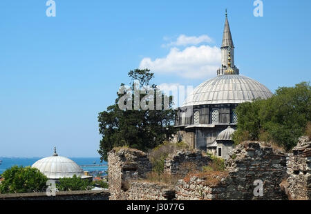 The view of the Sokollu Mehmet Pasha Mosque and Marmara sea on the background. It is an Ottoman mosque located in the Fatih district of Istanbul, Turk Stock Photo