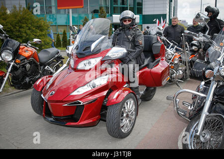 Bydgoszcz, Poland. 1st May, 2017. Several hundred motorcyclists gathered at the parking lot of the Tesco supermarket in Bydgozcz, Poland to celebrate the start of the biking season. May 1st is an official day off in Poland also known as Labour Day. Credit: Jaap Arriens/Alamy Live News Stock Photo