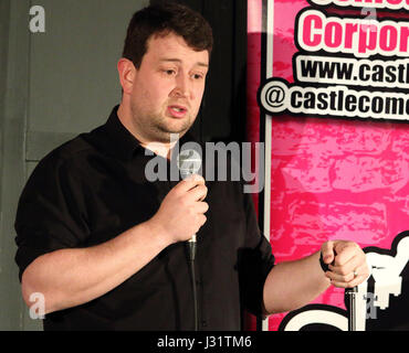 Biggleswade, UK. 01st May, 2017. Craig Murray - from Plusnet broadband TV ad and one of the hottest talents on the UK comedy circuit - performs at Castle Comedy Club, Biggleswade, Bedfordshire on May 1st 2017 Credit: KEITH MAYHEW/Alamy Live News Stock Photo