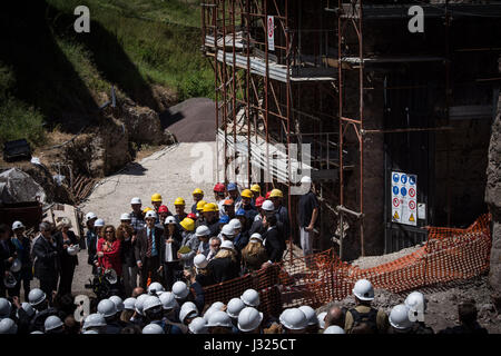 Rome, Italy. 02nd May, 2017. Rome, May 2, 2017 Press conference ' The revival of the Augustus Mausoleum' to present the start of the secon part the restoration work Tiberius. in the pictured Augustus Mausoleum Credit: Andrea Ronchini/Alamy Live News Stock Photo