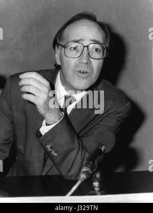 Rt. Hon. Michael Howard, Secretary of State for Home Affairs and Conservative party Member of Parliament for Folkestone and Hythe, attends a fringe meeting at the party conference in Brighton, England on October 6, 1992. Stock Photo