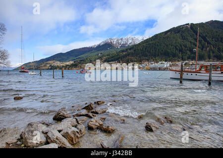 lake wakatipu queenstown south island new zealand most popular destination Stock Photo