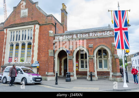 The River & Eton Riverside railway station in Windsor, UK. Stock Photo