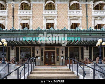 Fordyce Bathhouse and Park Visitor Center and Museum, Bathhouse Row, Hot Springs National Park, Arkansas. Stock Photo