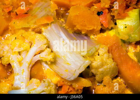 The most useful way of cooking. A set of useful for a healthy diet of vegetables, including cabbage, broccoli, pumpkin, carrots, and other vegetables Stock Photo