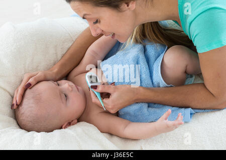 TEMPERATURE, BABY Stock Photo