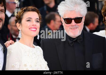 Arriving on the red carpet for the film 'Julieta'  Crew of the film: Adriana Ugarte, Pedro Almodovar  69th Cannes Film Festival  May 17, 2016 Adriana Ugarte wears earrings by Chaumet Stock Photo