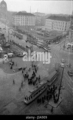 The intersection on the north side of the Central Station in Munich (Muenchen Hauptbahnhof), 1953 Stock Photo