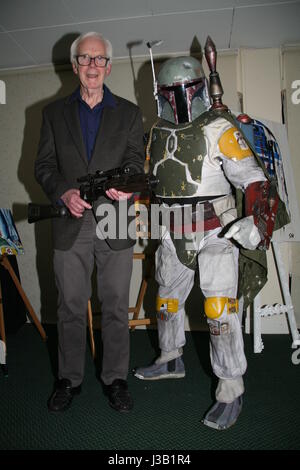 Blackfriars Ouseburn Cinema, Newcastle upon Tyne, UK. 4th May, 2017. Star Wars Day: An Evening With Boba Fett. Actor Jeremy Bulloch who played Boba Fett in the Star Wars Trilogy, UK Credit: David Whinham/Alamy Live News Stock Photo