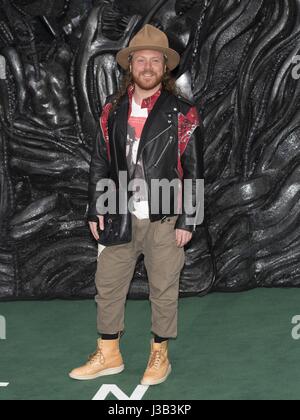 London, UK. 04th May, 2017. Leigh Francis attends the World Premiere of ALIEN CONVENANT. London, UK. 04/05/2017 | usage worldwide Credit: dpa/Alamy Live News Stock Photo