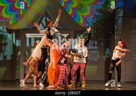 London, UK. 5th May, 2017. World Premiere of SOHO at the Peacock Theatre. The brand new show celebrates the stylish and the sleazy with circus, street dance and theatre, soaring aerial tricks and state-of-the-art visual design from global rock and roll giants, Stufish. Performances run from 6 to 20 May 2017. Credit: Vibrant Pictures/Alamy Live News Stock Photo