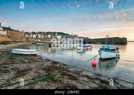 Evening at Penzance Harbour in Cornwall England UK Stock Photo - Alamy