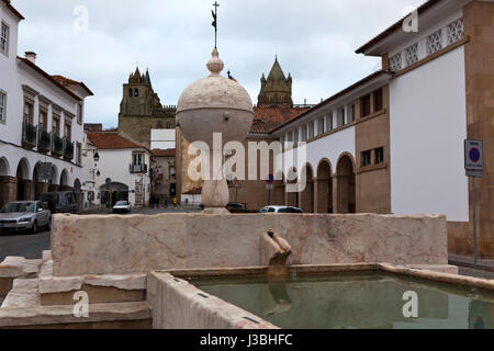 Sixteenth century Renaissance fountain in Evora, Portugal Stock Photo