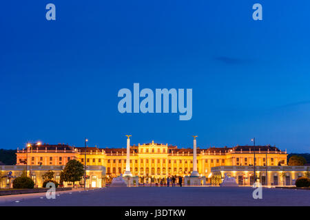 castle Schönbrunn Palace Schloss from outside main entrance, Wien, Vienna, 13. Hietzing, Wien, Austria Stock Photo