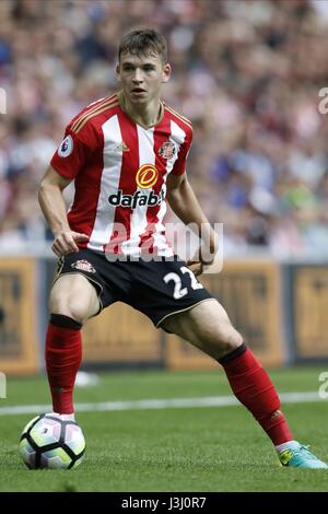 DONALD LOVE SUNDERLAND FC SUNDERLAND FC STADIUM OF LIGHT SUNDERLAND ENGLAND 21 August 2016 Stock Photo