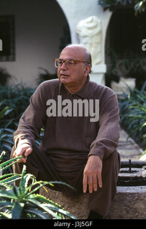 Bettino Craxi, former Prime Minister of Italy, at his villa in Hammamet, Tunisia, where he fled in 1994, to escape sentencing in Italy for corruption crimes.  Craxi died on 19 January 2000 in Tunisia due to complications from diabetes. Stock Photo