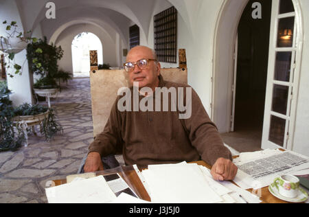 Bettino Craxi, former Prime Minister of Italy, at his villa in Hammamet, Tunisia, where he fled in 1994, to escape sentencing in Italy for corruption crimes.  Craxi died on 19 January 2000 in Tunisia due to complications from diabetes. Stock Photo