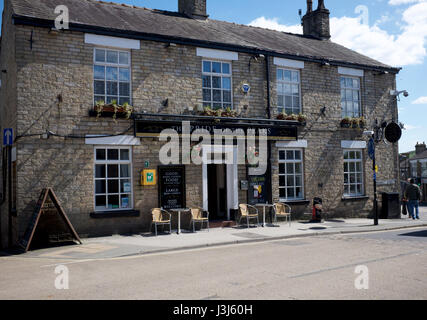 The Pride of The Peaks pub in New Mills, High Peak, Derbyshire Stock Photo