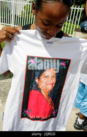 Miami Florida,NE Second 2nd Avenue,aunt,family families parent parents child children,deceased,died,Black woman female women,tribute,photo,tee,t shirt Stock Photo