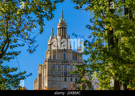 The towers of the San Remo building in Upper West Side. Manhattan, New York City Stock Photo