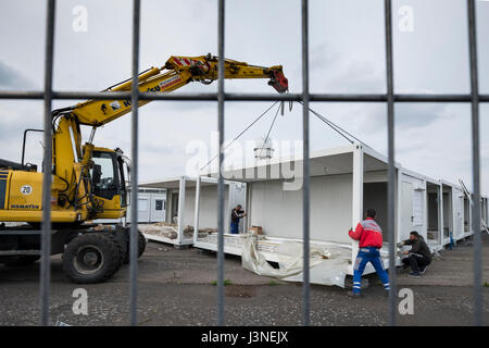 Berlin, Germany. 6th May, 2017. Temporary accomodation for asylum seekers being erected at 'Tempohome' in grounds of former Tempelhof Airport in Berlin, Germany. Credit: Iain Masterton/Alamy Live News Stock Photo