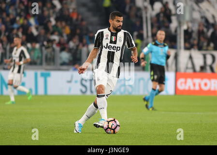 Tomas Rincon (Torino FC) during Torino FC vs Juventus FC, Italian football  Serie A match, Turin, Italy, 03 Apr - Photo .LiveMedia/Claudio Benedetto  Stock Photo - Alamy