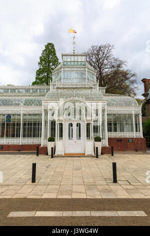 The Grade II listed Victorian Conservatory, Horniman Museum and Gardens, Forest Hill, London Stock Photo