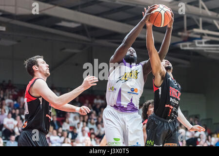 Leicester, UK, 7 May 2017.  The BBL 2nd Leg Semi Final Leicester Riders vs London Lions held in the Leicester Arena, Riders win 72 vs Lions 55 progressing to the final. ondon Lion's team capitain Joe Ikhinmwin (07) tries for the net while Leicester Riders' Brandon Clark (03) defends.  ©pmgimaging/Alamy Live News Stock Photo