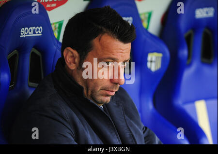 Parma, Italy. 07th May, 2017. Parma Calcio 1913 have lost at Tardini Stadium for 1 to 0 against A.C. Reggiana 1919, the goal was scored by Yves Baraye. (Photo by: Massimo Morelli/Pacific Press) Credit: PACIFIC PRESS/Alamy Live News Stock Photo