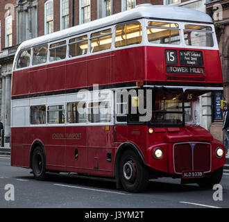 London red bus route number 2 operated by Arriva no advertising Stock ...