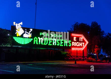 The Split Pea Andersons restaurant at the Santa Nella truck stop in the San Joaquin valley in California along Interstate 5 Stock Photo