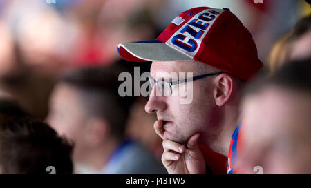 Paris, France. 05th May, 2017. The Ice Hockey World Championships match Czech Republic vs Canada, in Paris, France, on May 5, 2017. Czech fan watches the game. Credit: Michal Kamaryt/CTK Photo/Alamy Live News Stock Photo