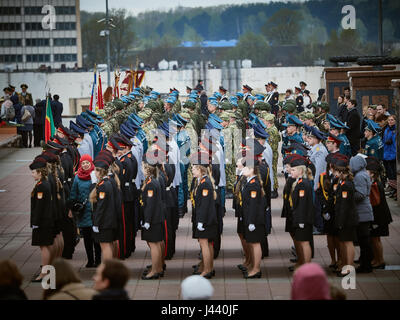 Vitebsk, Belarus. 9th May, 2017. The procession along the main street of the city. Participate in as the veterans of the great Patriotic war and young generation of Vitebsk. People give flowers to the elderly and lay wreaths at the monument 'Eternal Fire'. Credit: Alexey Vronsky/Alamy Live News Stock Photo