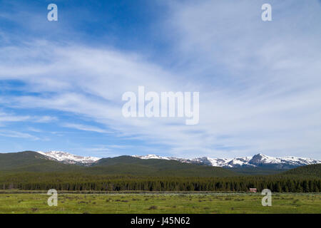 Lonely cabin among the mountains and forest in Colorado. Stock Photo