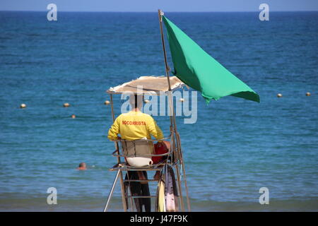 Lifeguard overlooking beach at Playa Las Cucharas, Costa Teguise, Lanzarote, Canary Islands, Spain Stock Photo