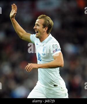 HARRY KANE OF ENGLAND CELEBRAT ENGLAND V SWITZERLAND WEMBLEY STADIUM LONDON ENGLAND 08 September 2015 Stock Photo