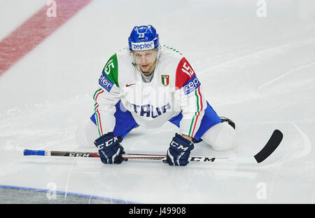 Cologne, Germany. 10th May, 2017. Enrico MIGLIORANZI, ITA 15 USA - ITALY 3-0 IIHF Ice Hockey World Championships 2017, Preliminary Round, in Cologne, Germany, 10th May, 2017. Credit: Peter Schatz/Alamy Live News Stock Photo