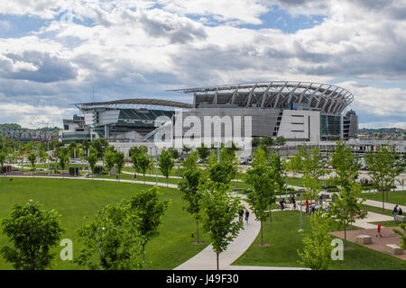 Paul Brown Stadium located in Cincinnati, Ohio. Home of the Cincinnati, Bengals. Smale park is in the foreground Stock Photo