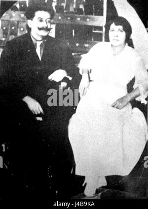 Ricardo Flores Magon Y Maria Talavera Brousse Stock Photo Alamy