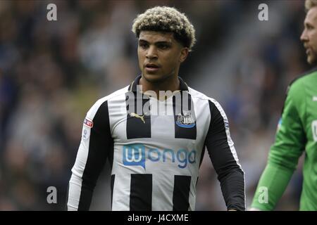 DEANDRE YEDLIN NEWCASTLE UNITED FC NEWCASTLE UNITED FC ST JAMES PARK NEWCASTLE ENGLAND 07 May 2017 Stock Photo