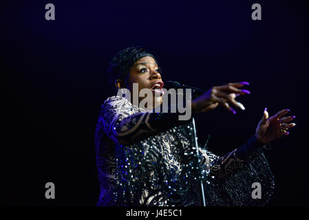 Hollywood, FL, USA. 11th May, 2017. Fantasia performs on stage at Hard Rock Live! in the Seminole Hard Rock Hotel & Casino on May 11, 2017 in Hollywood, Florida. Credit: Mpi10/Media Punch/Alamy Live News Stock Photo