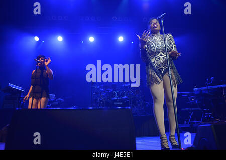 Hollywood, FL, USA. 11th May, 2017. Fantasia performs on stage at Hard Rock Live! in the Seminole Hard Rock Hotel & Casino on May 11, 2017 in Hollywood, Florida. Credit: Mpi10/Media Punch/Alamy Live News Stock Photo