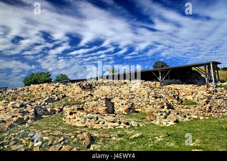 Ruins in the archaeological site of Choirokoitia (or 'Khirokitia' -UNESCO World Heritage Site), a neolithic settlement, Larnaca district, Cyprus. Stock Photo