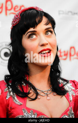 Katy Perry on the Importance of Graphing Lines Katy Perry releasing her album 'One of the Boys'