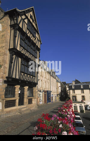 France, Brittany, Morlaix, Place Allende, Maison de la pure Anne, 16 cent., detail Europe, department Finistere, houses, residential houses, Rue you the Mur 33, house of the duchess Anne, architectural style, architecture, lantern house, culture, place of interest, outside Stock Photo