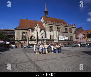 Germany, Lower Saxony, Goettingen, marketplace, city hall, group of schoolchildren Europe, town, market, old city hall, in 1366 - in 1403, structure, architecture, art, culture, place of interest, group, schoolboy, school excursion, summer, holiday's route the alp Baltic Sea, street of the Weser Renaissance Stock Photo